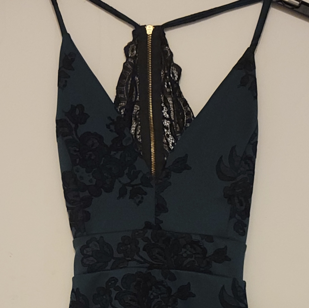 Dress - Picture 2 of 3